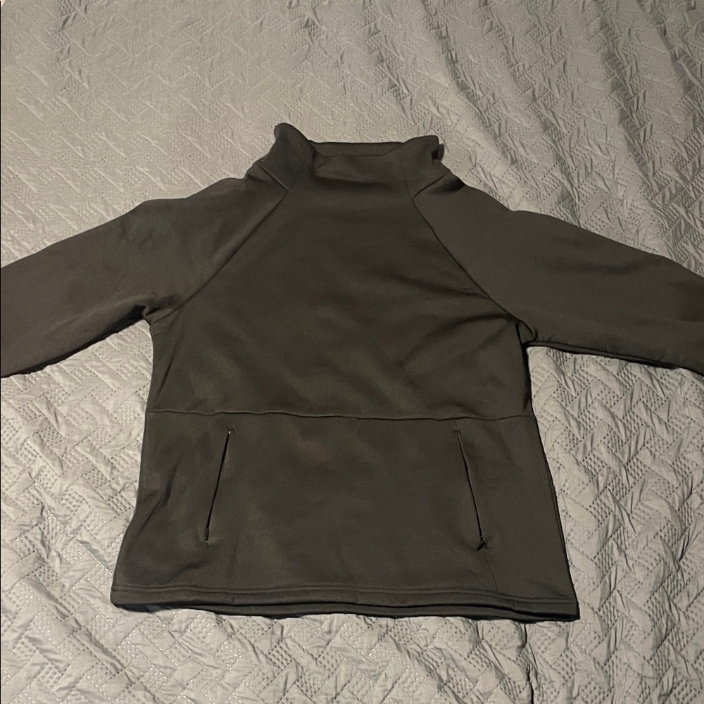 Yogalicious Charcoal Pullover